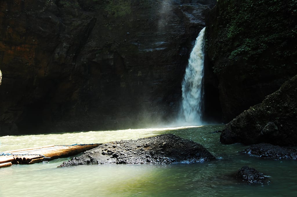 PAGSANJAN FALLS