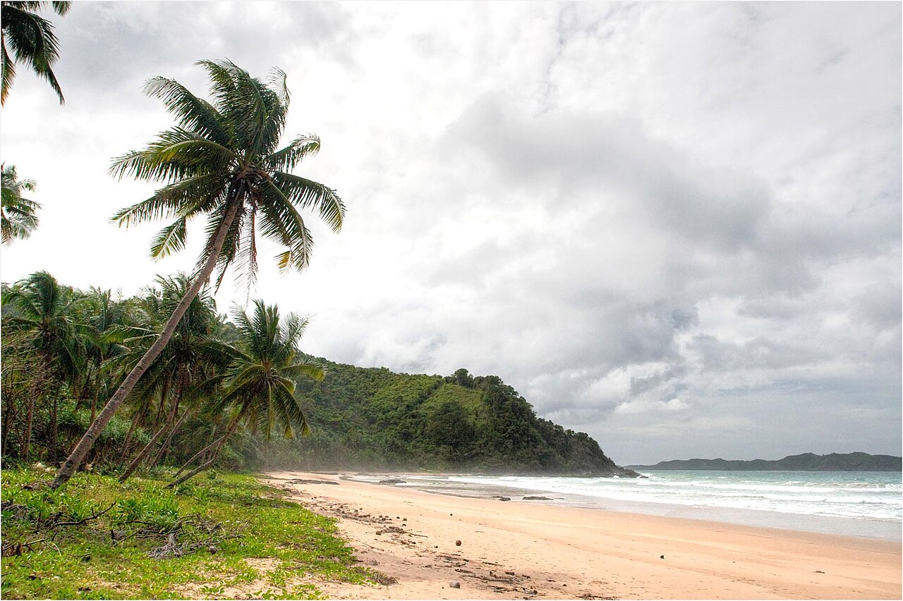 Playa de Duli, en el norte de El Nido (Palawan)