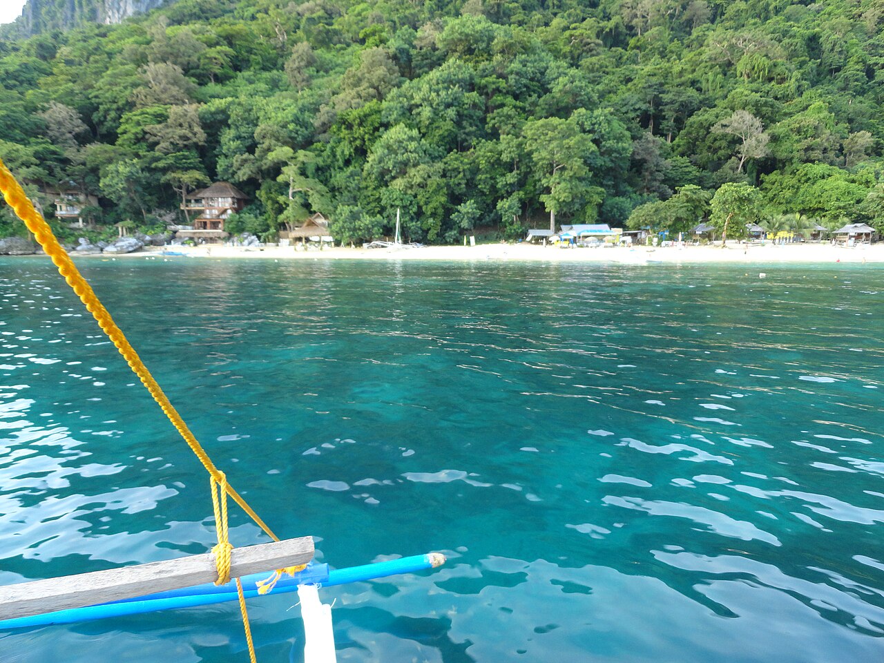 Playa de Seven Commandos, en el Tour A de El Nido